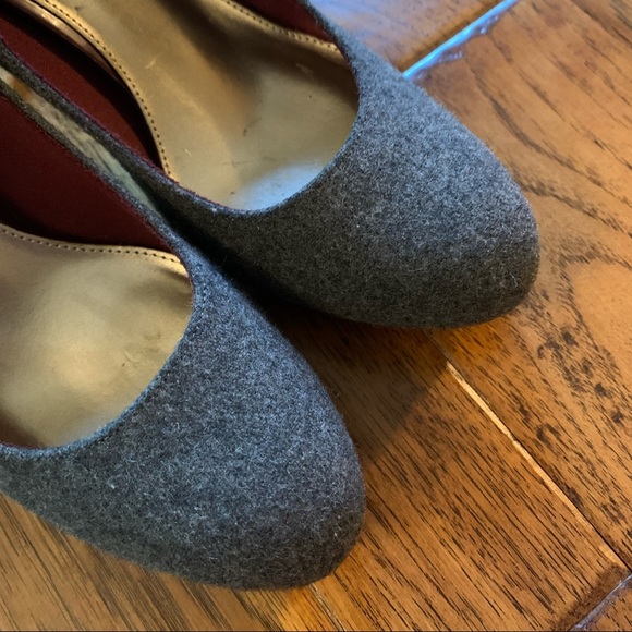 Christian Siriano | Gray Wool Like Pumps | Sz 9 - Picture 10 of 13